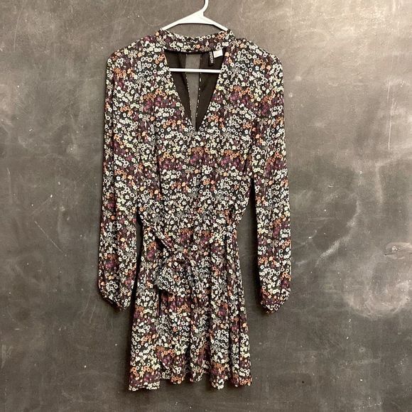 Divided dress size 12. Great condition! - Picture 1 of 10